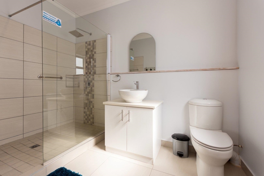5 Bedroom Property for Sale in Calypso Beach Western Cape